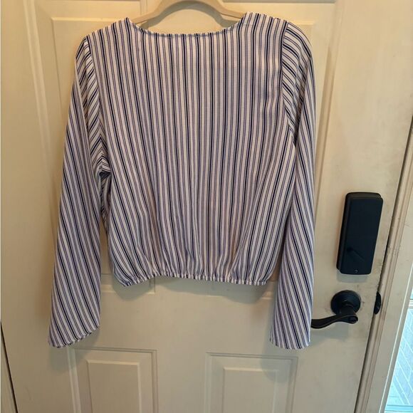 Anthropologie Sadie & Sage White and Blue Wrap Blouse - Picture 4 of 4